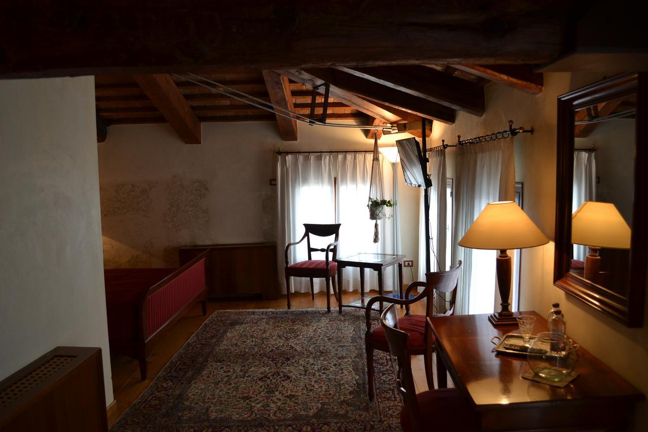 Palazzo Bortolan Hotel Treviso Exterior photo