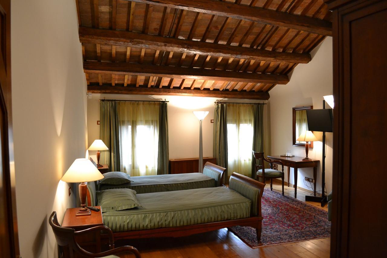Palazzo Bortolan Hotel Treviso Exterior photo
